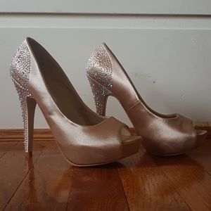 Steve madden rose gold heels